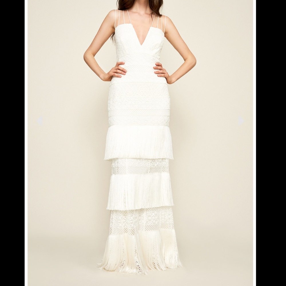 NWT Tadashi Shoji Giovanni Tiered Gown- Size 6